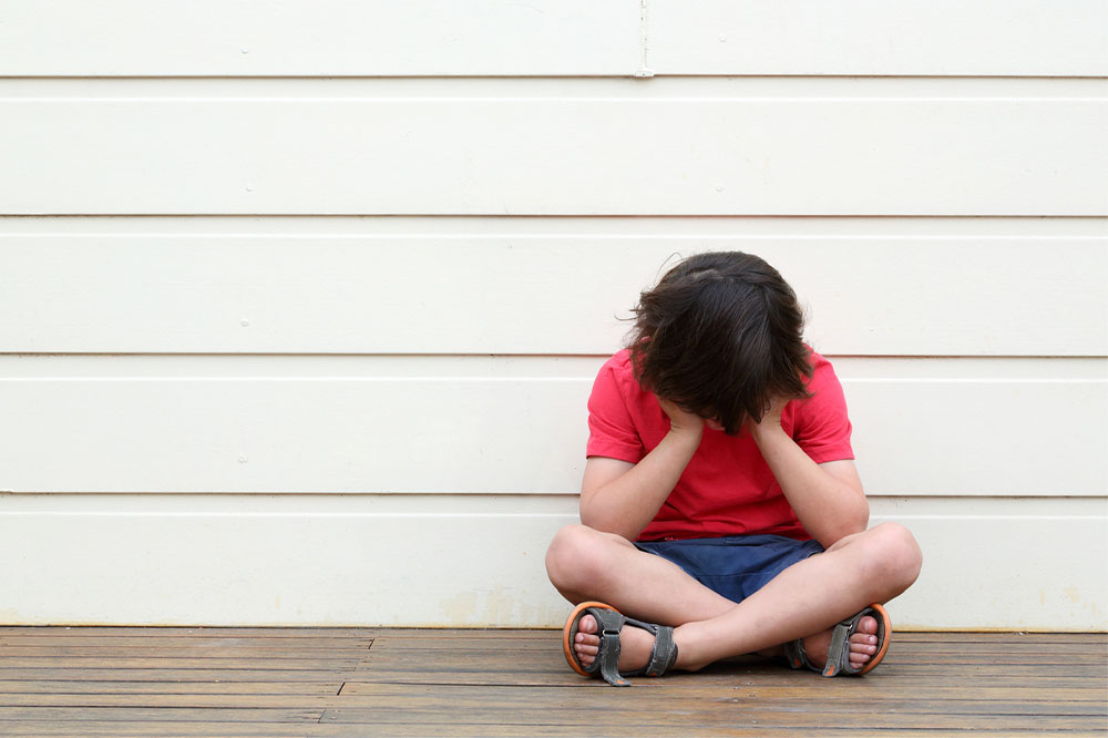 6 common signs of child neglect